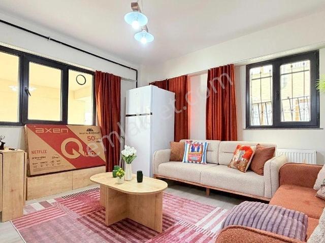 Metro Metrobüse 7 8 Dk Lüks Full Mimari Eşyalı 2+1 Kiralık Daire