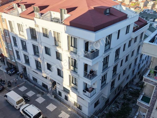 Metro Metrobüse 7 8 Dk Lüks Full Mimari Eşyalı 2+1 Kiralık Daire