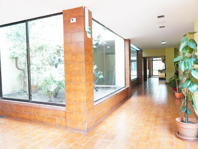 Metro pedro de valdivia oficina recepcion 1privado