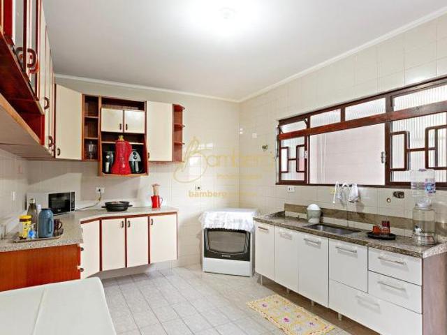Metro SP MORUMBI Jardim Guedala, casa 3 suites, 4 vagas 197m2 residencial e comercial !