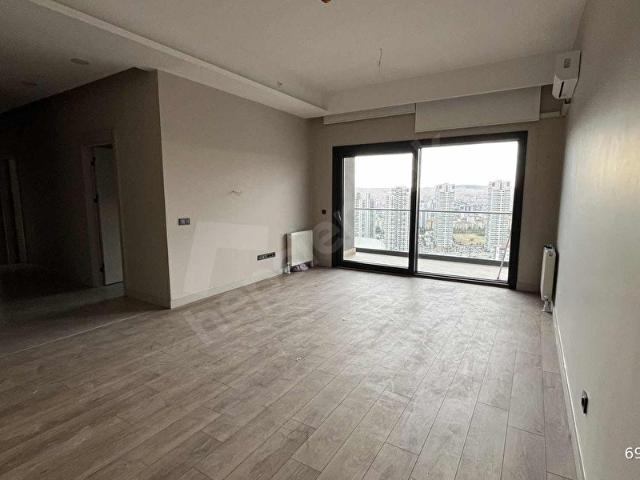 METROMALL TERAS'TA 2+1 KİRALIK DAİRE