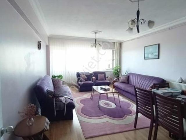 Metrobüs Yanı 100 M² 2+1 1.kat Tertemiz Kiralık