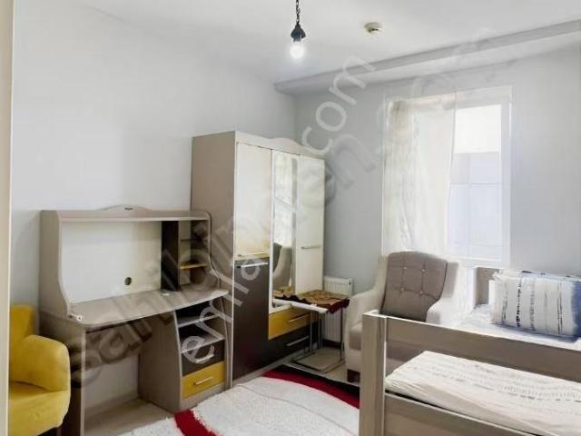 Metrobüse Çok Yakın Newista Rezidansta 2+1 Kiralık Daire