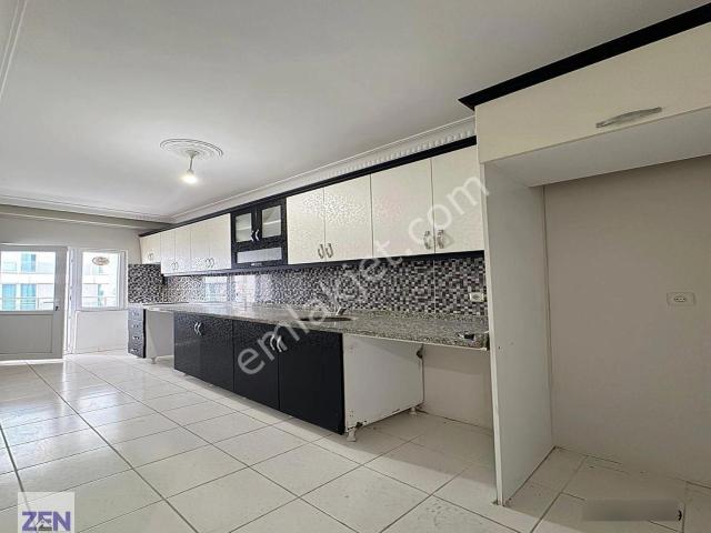 Metrobüse Yakın Balkonlu 2+1 Ara Kat Kiralık Daire!