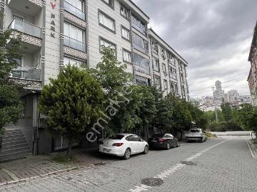 Metrobüse Yakın Geniş M2 Otoparklı Daire