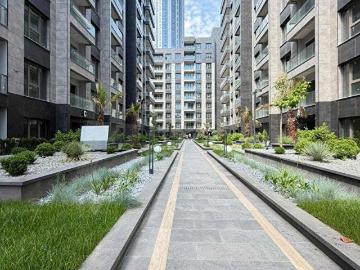 METROBÜSÜN DİBİNDE SIFIR EMPİRE BEYLİKDÜZÜ 1+1 KİRALIK!