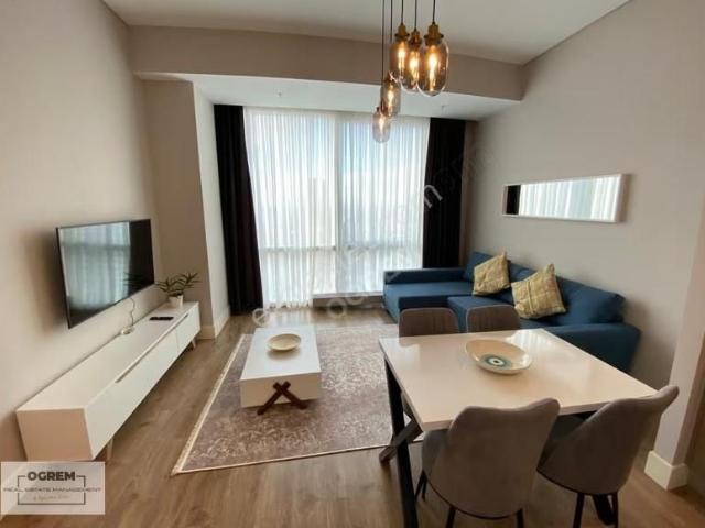 Metropol İstanbul / B Blok 25. Kat Eşyalı / Adalar Manzaralı 1+1