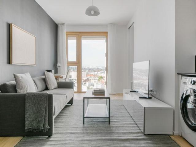 Metropolitan, Karl Popper Straße 5
