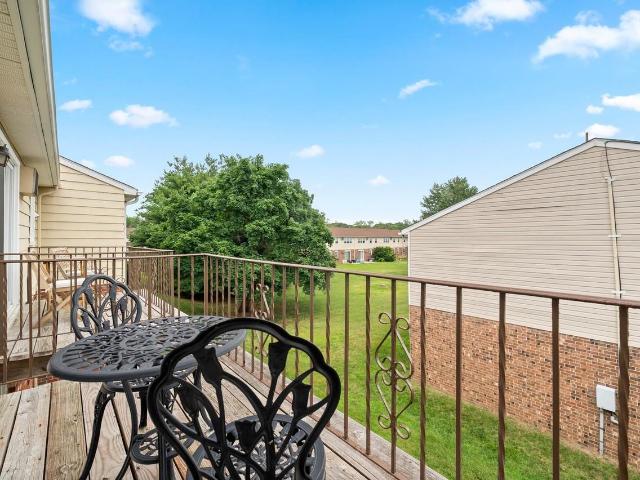 Metropolitan Runnemede 1 Bedroom Apartment for Rent at 100 Hartford Dr, Runnemede, NJ 08078