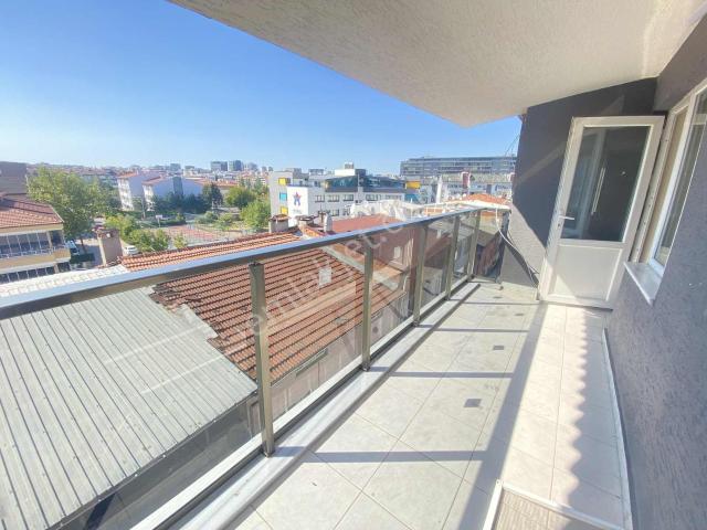 Metroya Suryapıya Yürüme Mesafesinde 3 + 1 Kiralık Daire