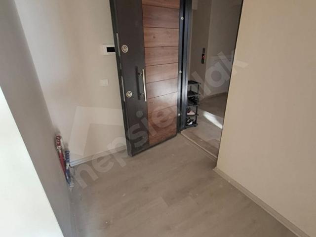 METROYA YÜRÜME MESAFE ESENLER MAH.SİTE İÇİ 2+1 SATILIK 90M2DAİRE