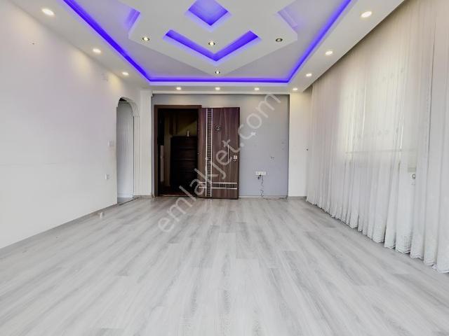 Metroya Yürüme Mesafesi 2+1 Kiralık Asansörlü 100m2 Daire