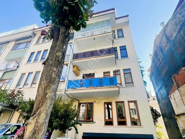 Metroya Yürüme Mesafesi Çarşı İçi Yeni Yapılı Kiralık Daire
