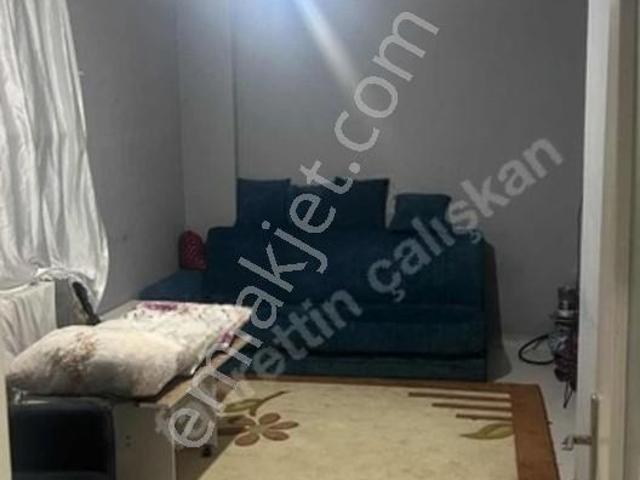 Metroya Yürüme Mesafesinde 1+1 Kiralık Bahçe Katı