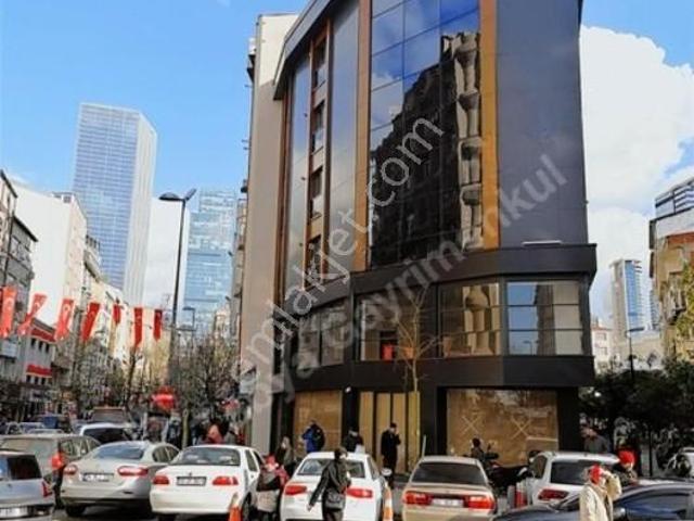 Metroya Yakın Mesafede Eşyalı Kiralık 1+1