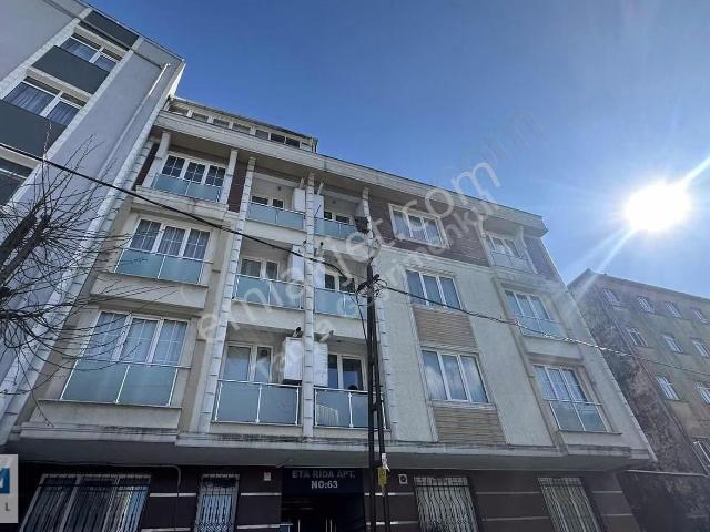 Metroya Yakın Dap Levent Karşısı Yeni Binada 2+1 Kiralık