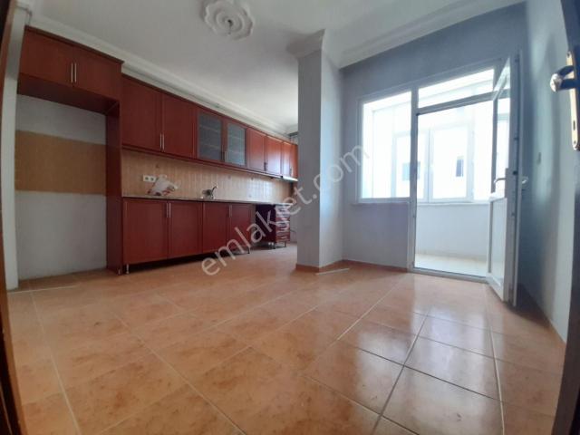 Metroya Yakın Kiralık Arakat Daire