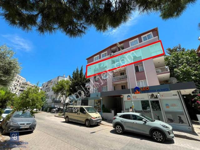Metroya Yakın, Üç Cepheli, Geniş Yaşam Alanı Sunan 3+1