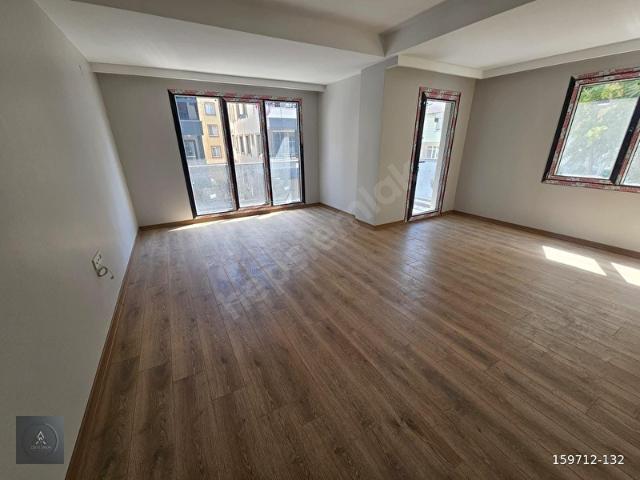 METROYA YAKIN KAPALI OTOPARKLI GENİŞ 2+1 ARAKAT DAİRE