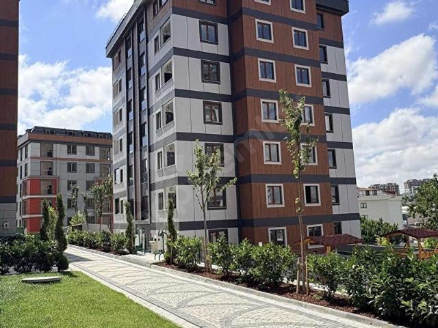 METROYA YAKIN SİTE İÇİNDE KİRALIK 2+1 KONFORLU DAİRE