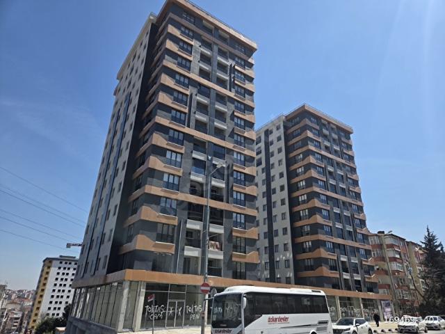 METROYA 2 DK SIFIR SİTE 3+1 110m2 K.OTOPARK GÜVENLİK CADDE PROJE