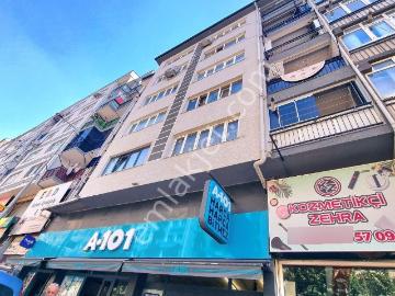 Metroya 3 Dk Cadde Üzeri 3+1 Asansörlü Otoparklı Satılık Daire