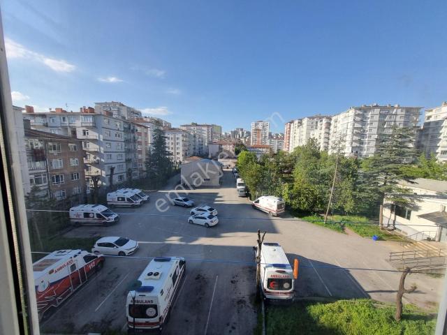 Metroya 400 Metre Yeşil Alan Manzaralı Yeni Adliyeye Yakın