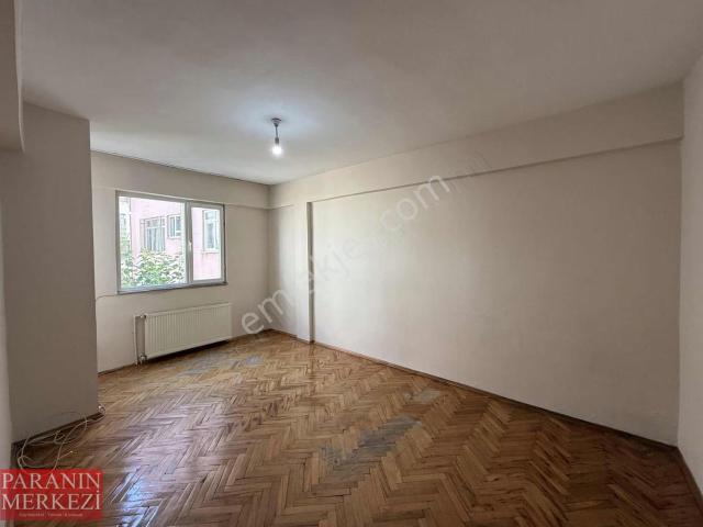 Metroya 5 Dk | 2+1 Balkonlu | Asansörlü | Ana Cadde | Mecidiyekö