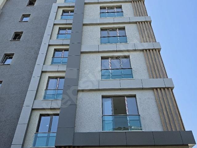 METRO'YA 5 DK DÜZAYAK 3+1 OTOPARKLI SIFIR SATILIK DAİRE
