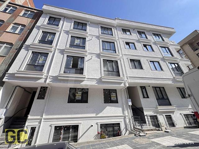 METRO'YA 7dk 1.Kat 1+1 60m2 ASANSÖRLÜ SIFIR DAİRE
