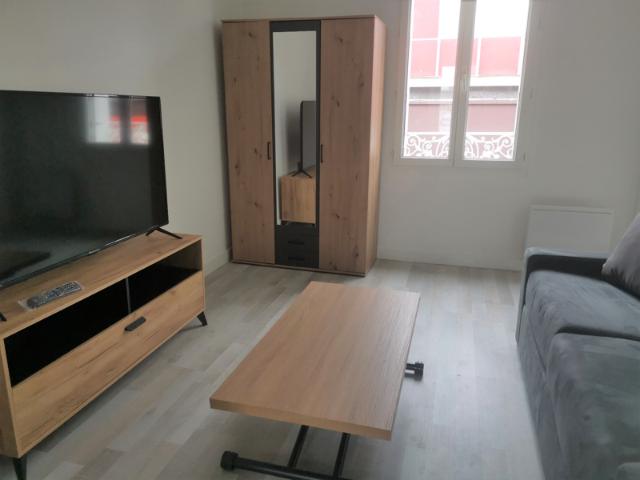 MEUBLE 2 PIECES SECTEUR Massillon
