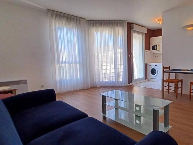 Meublé T2 avec balcon et parking