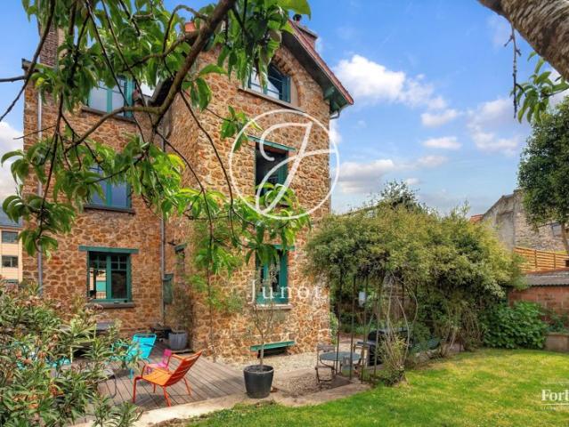 Meudon CENTRE Maison 7 chambres 192 m² Terrain 600m²