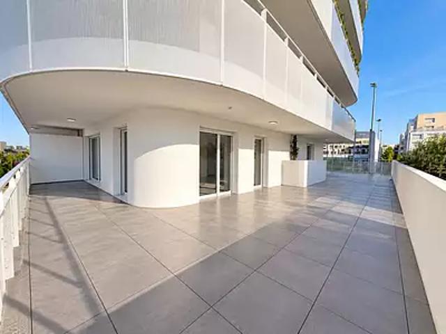 Meudon la Forêt 92360 Location appartement 4 pièces t4 terrasse parking