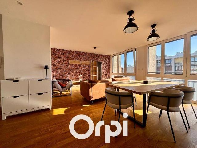 MEUDON LA FORET Appartement de type F4 en très bon état