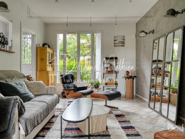 Meulière 1930, 5 chambres, jardin & terrasses