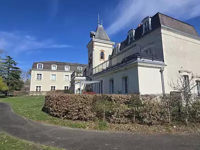 Meung sur Loire 45130 Location appartement 2 pièces t2 terrasse