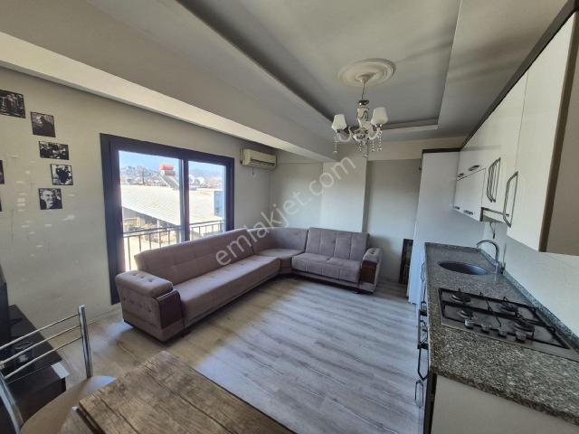 Mevkii Konumda Eşyalı 1+1 Daire