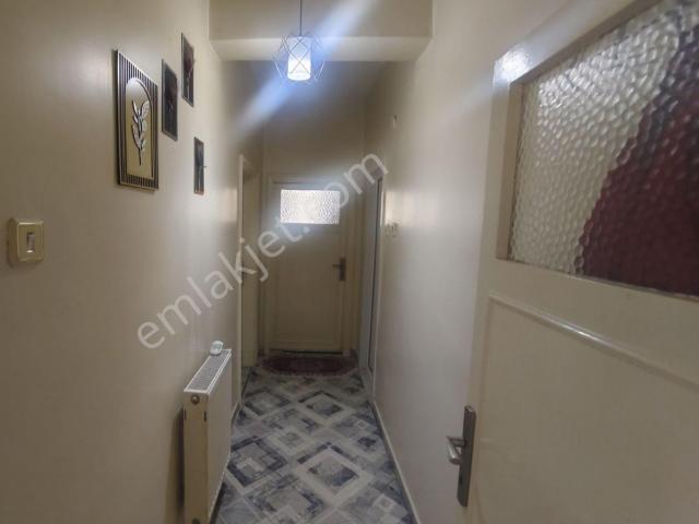 Mevlana Mah Adliyeye Yakın 3+1 Satılık Daire 15 Bin Kira Getiril