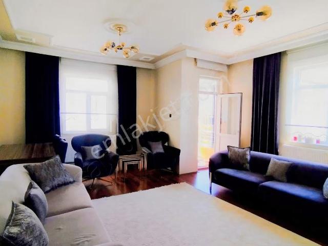 Mevlana Mahallesi Barış Manço Caddesi'nde Satılık 3+1 Daire