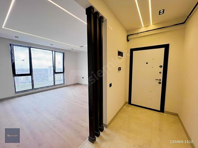 MEVLANADA FUL DENİZ MANZARALI LÜX 2+1 SATILIK DAİRE