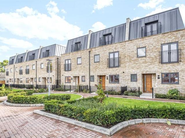 mews close, harrow view