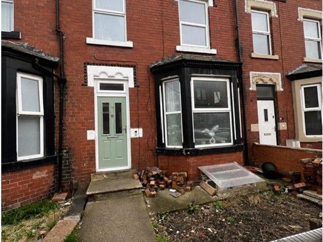 Mexborough Drive, Leeds LS7, 4 bed terraced house to rent, £1,300 pcm | PrimeLocation