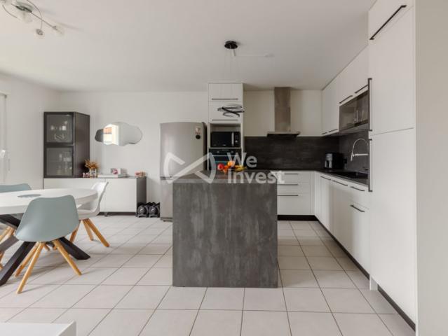 MEYZIEU CENTRE – T3 de 67 m² – Dernier étage avec ascenseu
