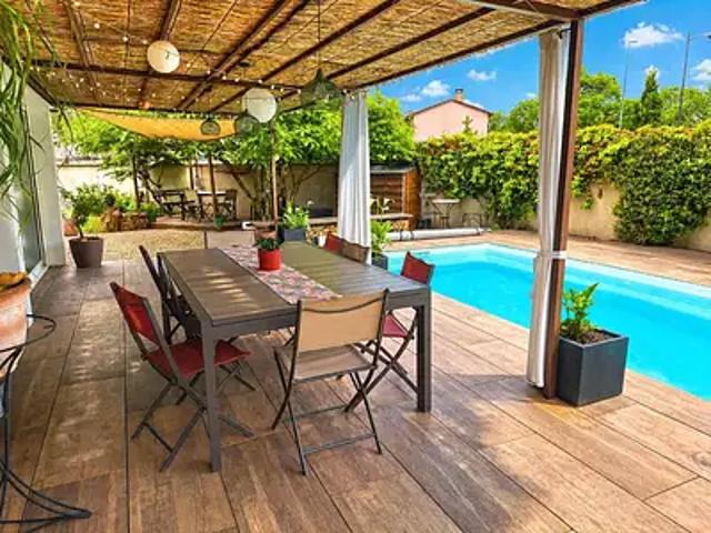 Meyzieu 69330 Achat / Vente maison 8 pièces t8 piscine terrasse
