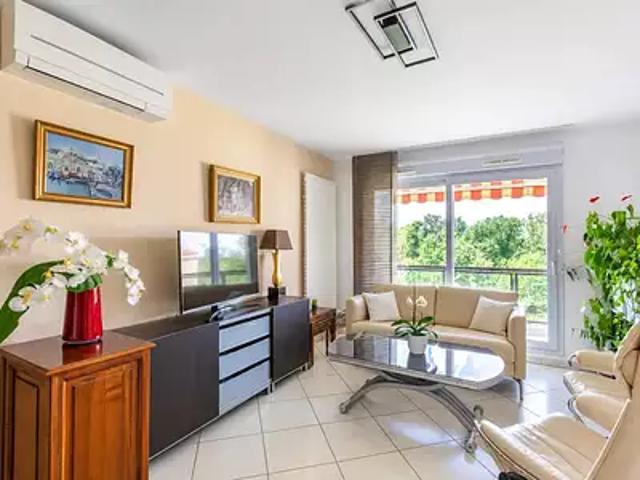 Meyzieu 69330 Achat / Vente appartement 4 pièces t4 piscine balcon