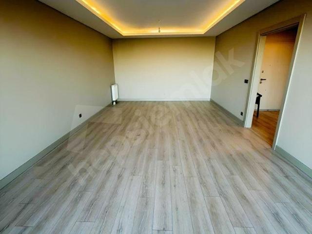 Meydan Ardıçlı Sitesi Kiralık 3.5+1 Sıfır Daire