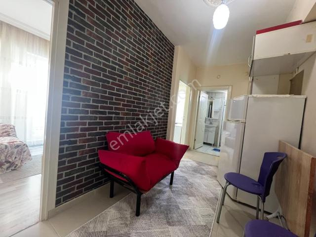 Meydan Avm Yakınında Arakat 2+0 Yakıt+net+su Dahil Kiralık Apart
