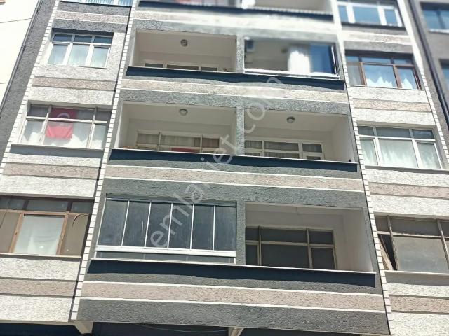 Meydan Hacıkasım' Da Kiralık Daire/ofis Merkezi Konum