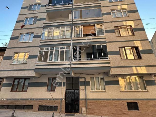Meydana 1 Dakika Adnan Menderes Parkı Yanı Geniş 3+1 Daire